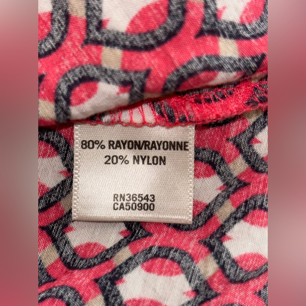 Van Heusen Pink, Tan and Black Geometric Top Shirt Long Sleeves V-Neck - Picture 5 of 5